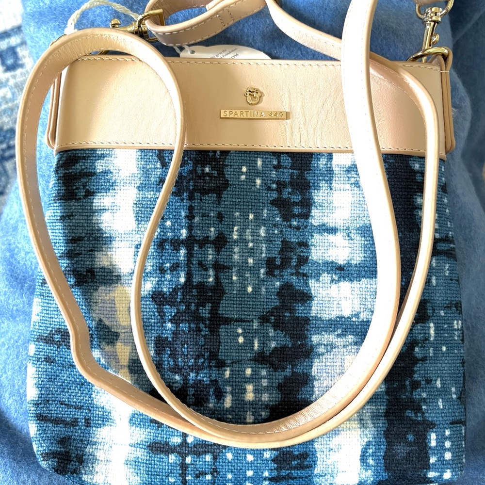 Spartina 449 Crossbody Hipster Oyster Tides with Cream leather Trim  NEW